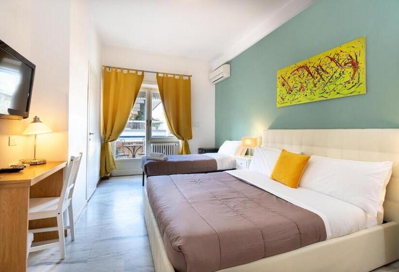 اتاق استاندارد سه نفره, Aurelia Home Guest House