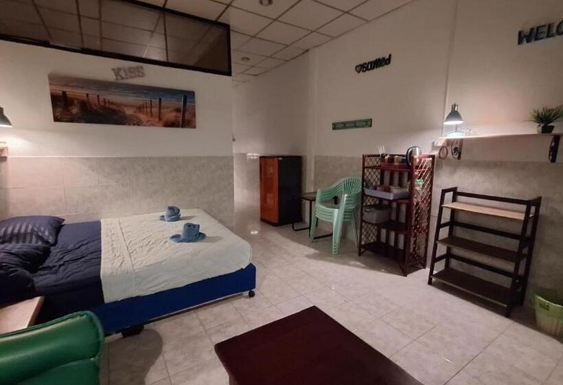 استودیو استاندارد با تراس, Runa Group House Samed