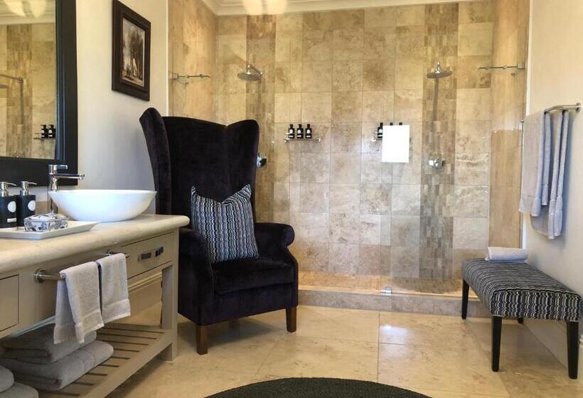 سوییت اجرایی, Santé Wellness Retreat & Spa