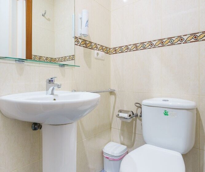 اتاق استاندارد, La Perla Granada Suites