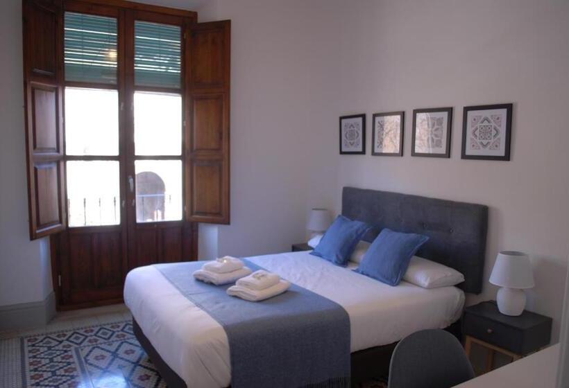 Quarto Superior, La Perla Granada Suites