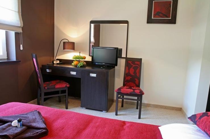 اتاق استاندارد یک نفره, Altamira
