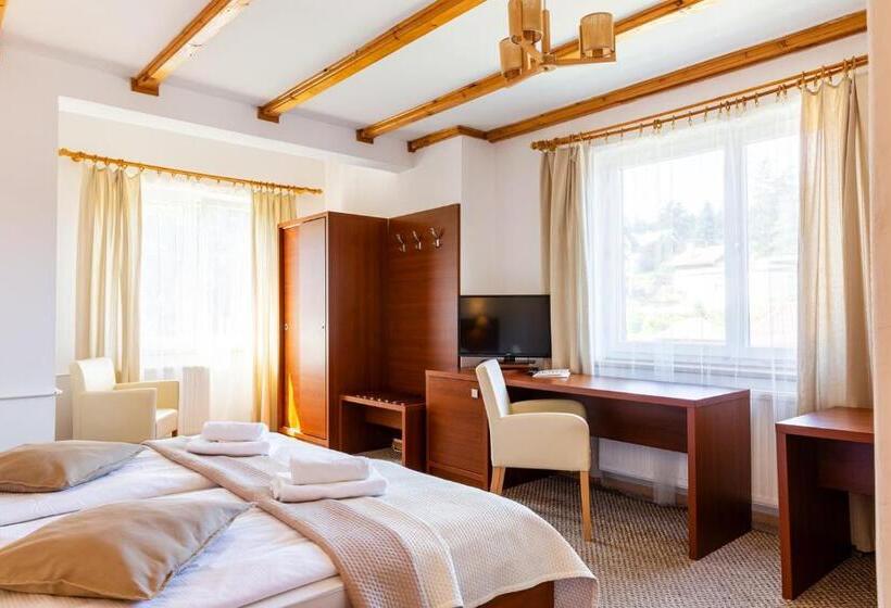 اتاق استاندارد, Ariston