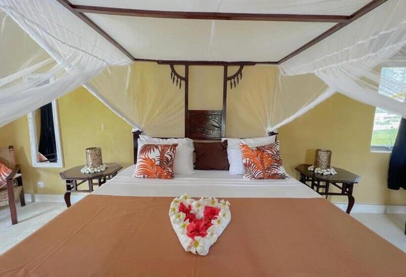 اتاق استاندارد با بالکن, Barracuda Inn Resort