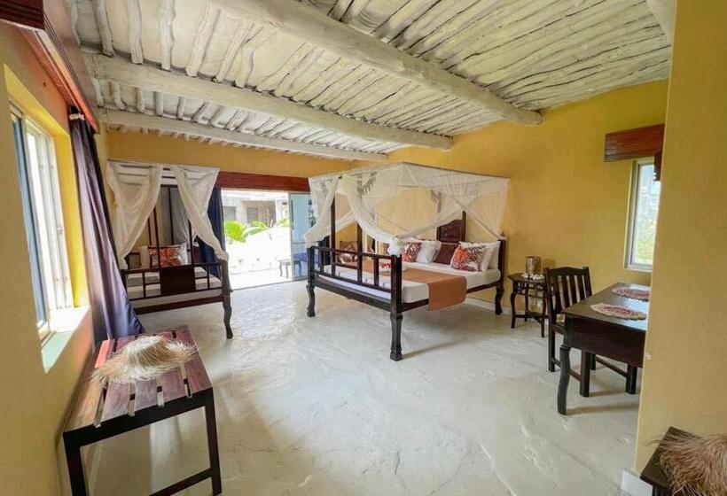 اتاق کلاسیک سه تخته, Barracuda Inn Resort