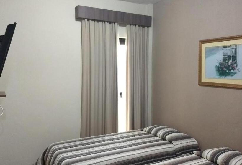 اتاق استاندارد تودرتو, Castel Plaza