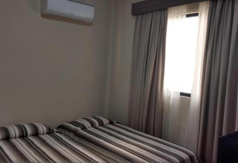 اتاق استاندارد تودرتو, Castel Plaza