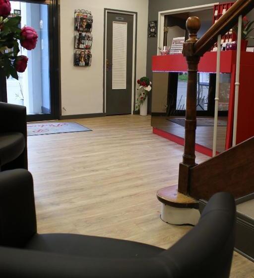 اتاق استاندارد با 2 تخت دوبل, Hôtel Pedussaut