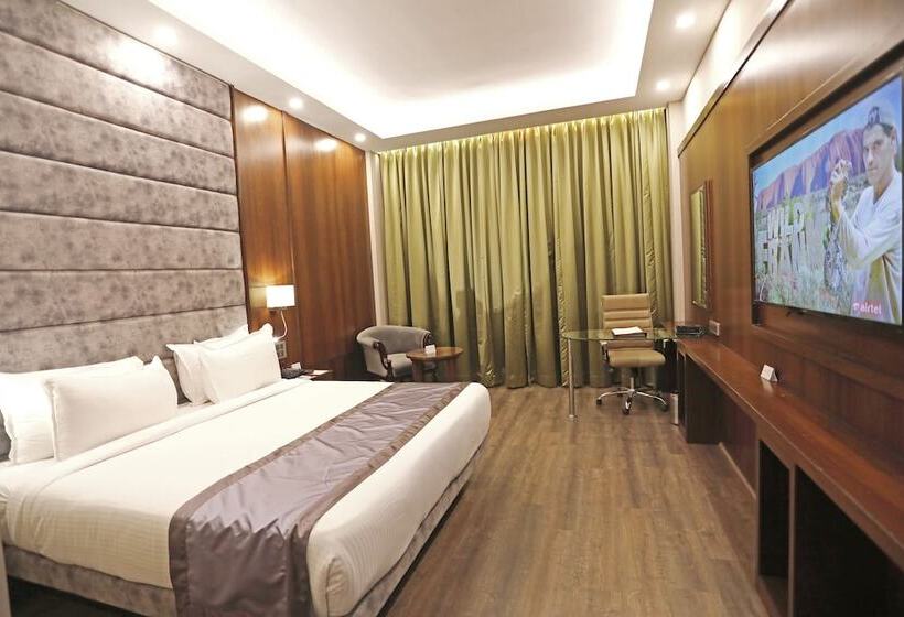 اتاق کلاب, Ramada By Wyndham Jamshedpur