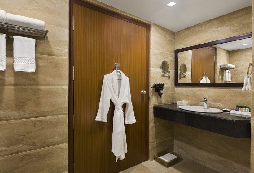 اتاق کلاب, Ramada By Wyndham Jamshedpur