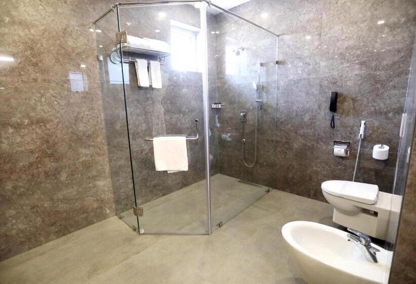 سوئیت با تخت بزرگ, Ramada By Wyndham Jamshedpur