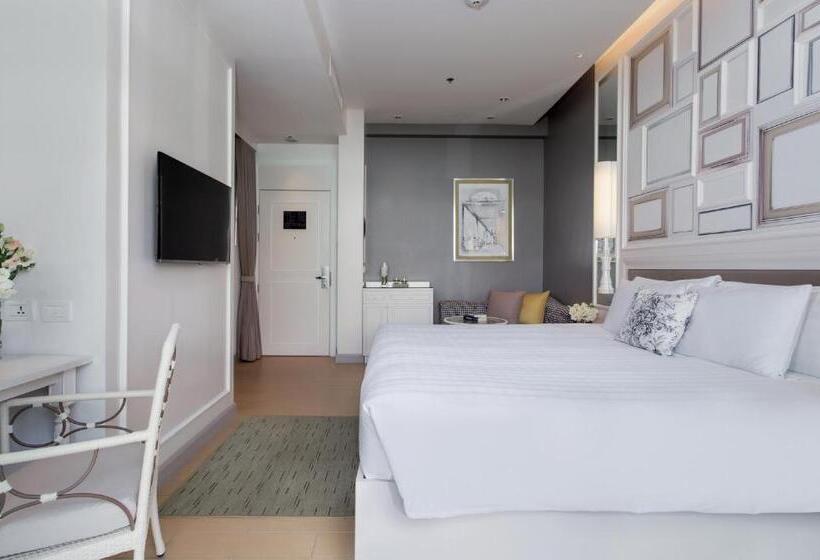 اتاق لوکس با چشم‌انداز باغ, U Sathorn Bangkok