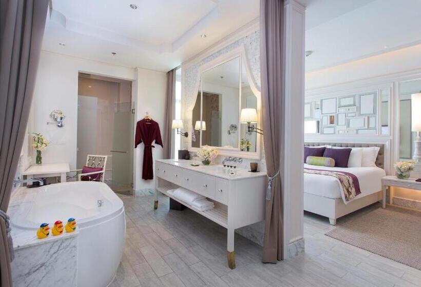 سوییت, U Sathorn Bangkok