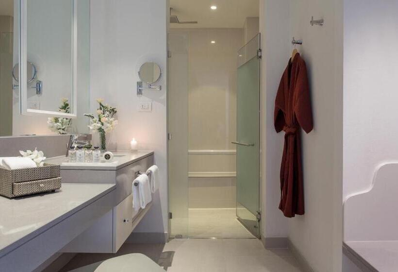 اتاق استاندارد با تراس, U Sathorn Bangkok