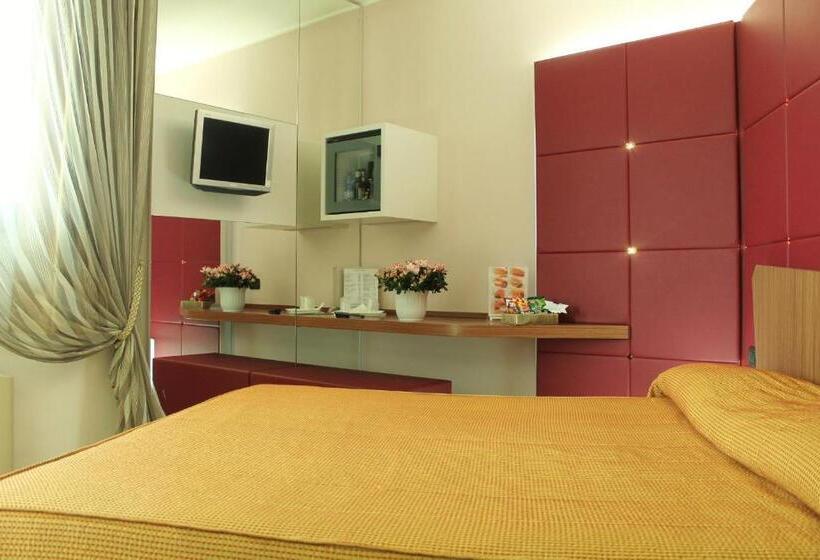 اتاق استاندارد, Motel Futura