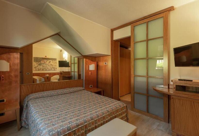 اتاق استاندارد یک نفره, Motel Futura