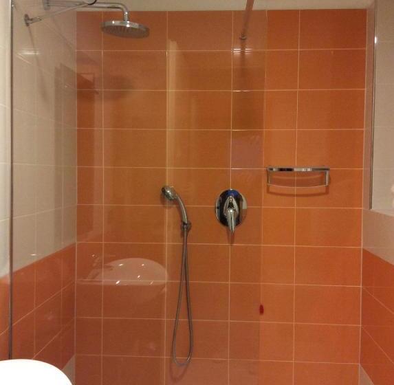 اتاق استاندارد, Motel Futura