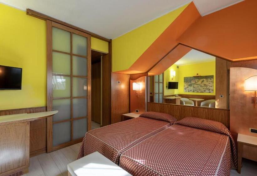 اتاق استاندارد, Motel Futura