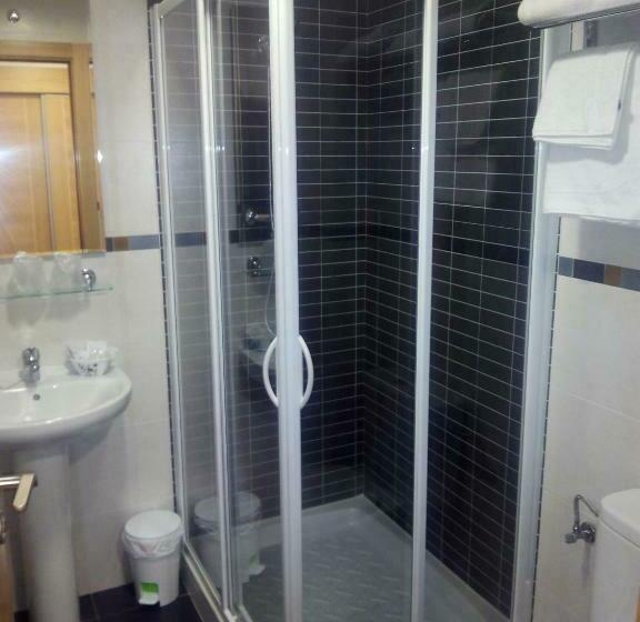 اتاق استاندارد, Hostal Plaza Mayor De Almazán