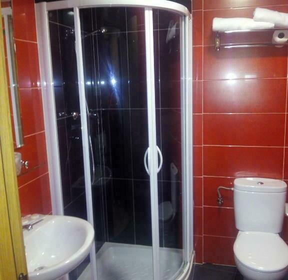 اتاق استاندارد, Hostal Plaza Mayor De Almazán
