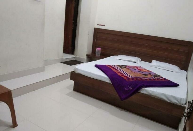 اتاق استاندارد یک تخته با سرویس بهداشتی مشترک, Sahiba Palace Ajmer