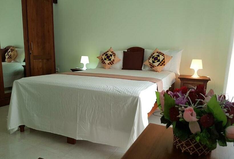 اتاق استاندارد با چشم‌انداز دریا, Sri Lagoon Villa