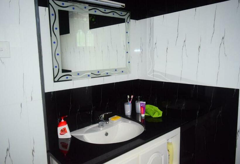 اتاق استاندارد با چشم‌انداز دریا, Sri Lagoon Villa