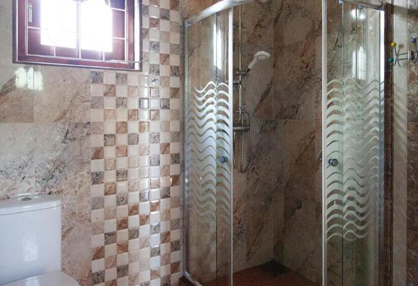 اتاق استاندارد با بالکن, Sri Lagoon Villa