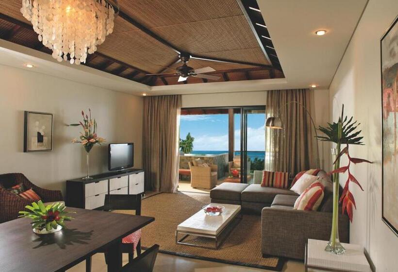 سوییت پرستیژ, Anahita Golf & Spa Resort