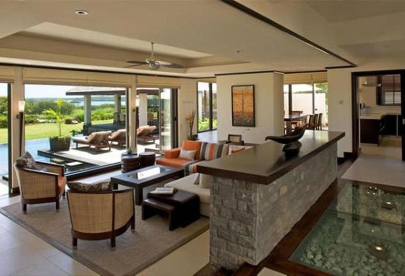 ویلای 4 خوابه, Anahita Golf & Spa Resort