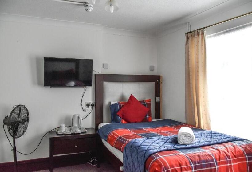 اتاق لوکس, Gatwick Castle B&b