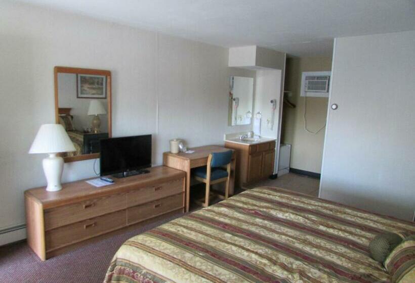 اتاق استاندارد با تخت بزرگ, The Lake George Inn