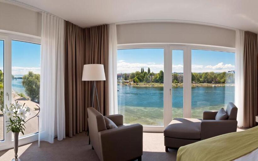 Junior Suite con Vistas, 47°