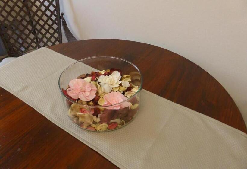 اتاق استاندارد سه نفره, B&b Leopoldo