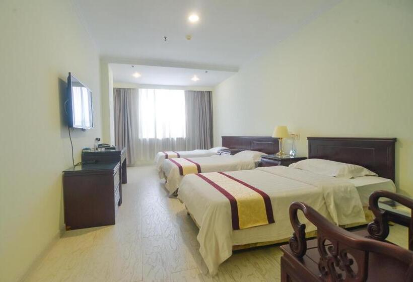 اتاق استاندارد سه نفره, Yangcheng