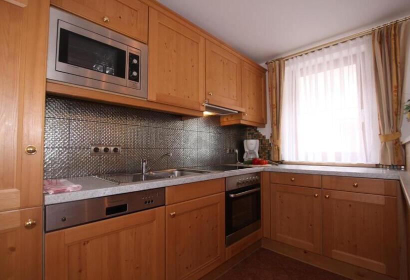 اتاق استاندارد, Waldhof