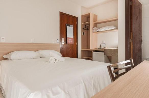 Deluxe Triple Room, Dois H