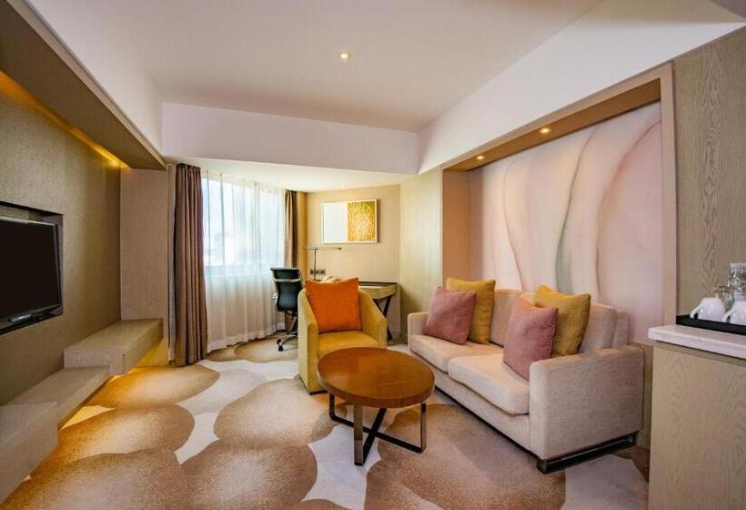 سوئیت با تخت بزرگ, Holiday Inn Kunming City Centre, An Ihg