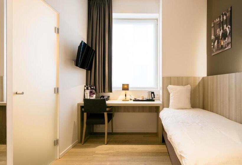 Standard Single Room, Mercure Roeselare