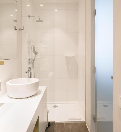 اتاق استاندارد یک نفره, Mercure Roeselare