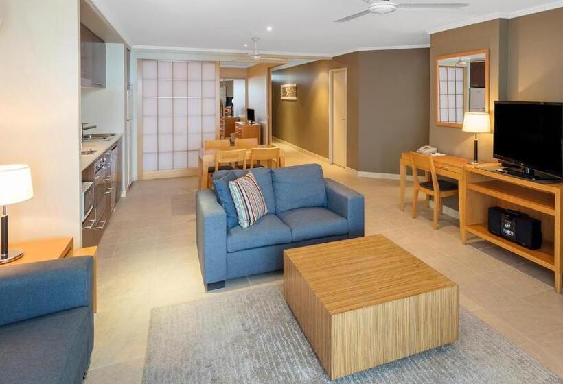3 Bedroom Apartment Pool View, Oaks Hervey Bay Resort And Spa