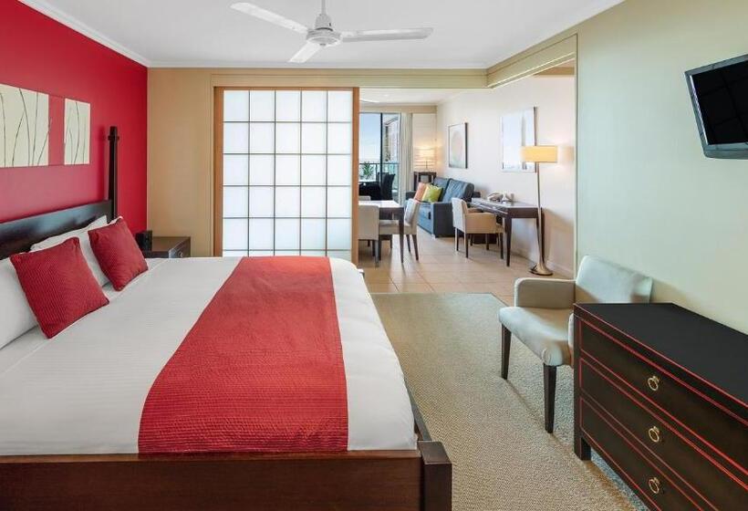 2 Bedroom Apartment Pool View, Oaks Hervey Bay Resort And Spa