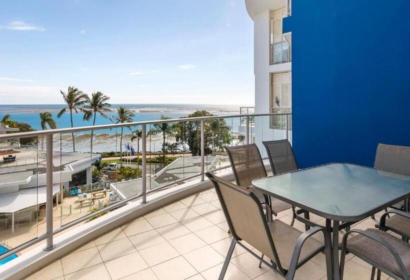 3 Bedroom Premium Apartment, Oaks Hervey Bay Resort And Spa