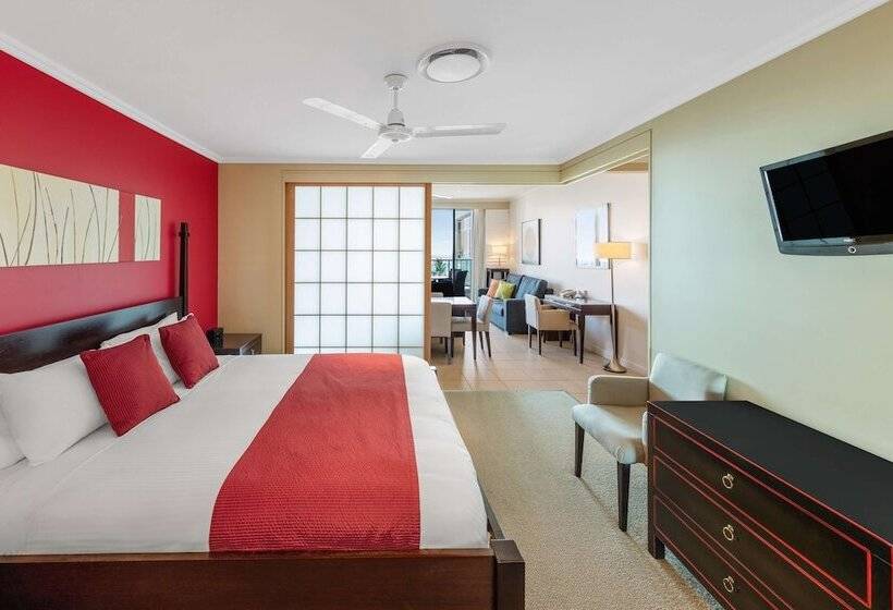 2 Bedroom Apartment Pool View, Oaks Hervey Bay Resort And Spa