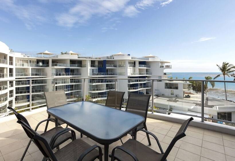 3 Bedroom Premium Apartment, Oaks Hervey Bay Resort And Spa