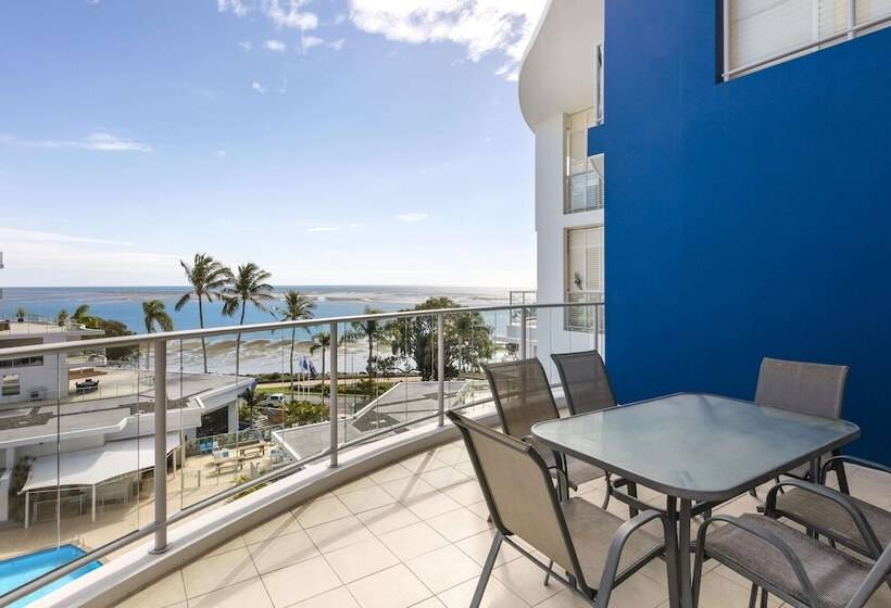 3 Bedroom Premium Apartment, Oaks Hervey Bay Resort And Spa