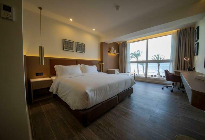 اتاق لوکس با چشم‌انداز دریا, Luxotel Aqaba Beach Resort & Spa Only 15 Years Plus