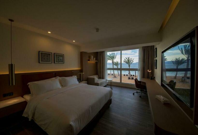 اتاق لوکس با چشم‌انداز دریا, Luxotel Aqaba Beach Resort & Spa