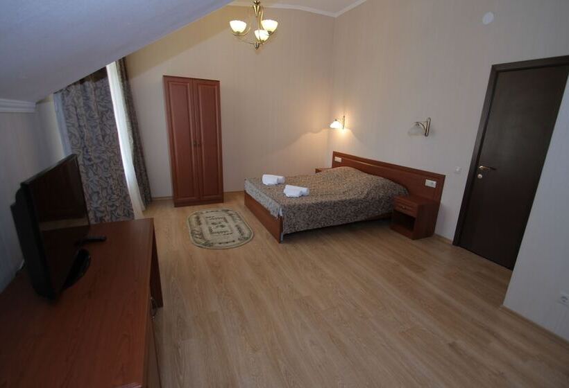 Penthouse Room, Ekodom Adler