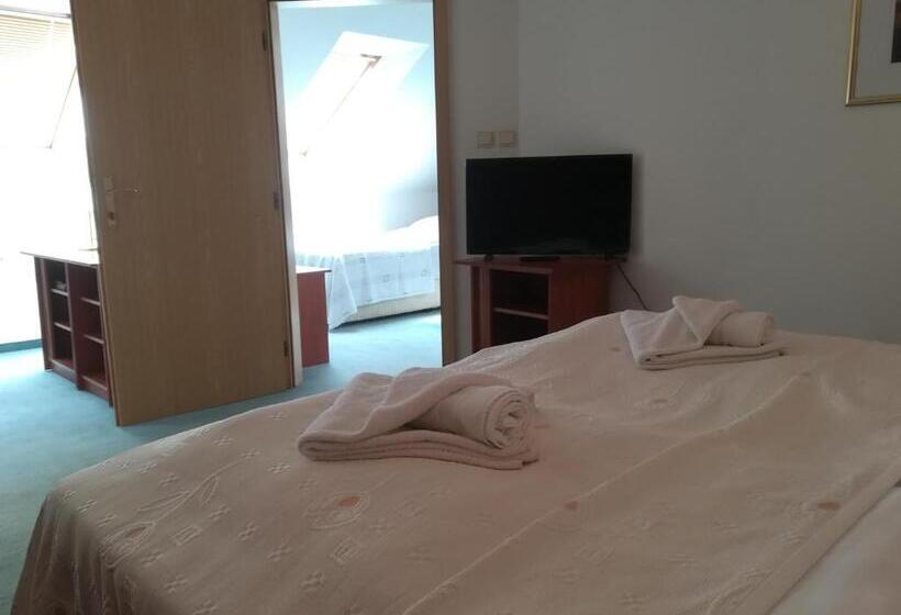 Apartamento 1 Dormitorio, Margit